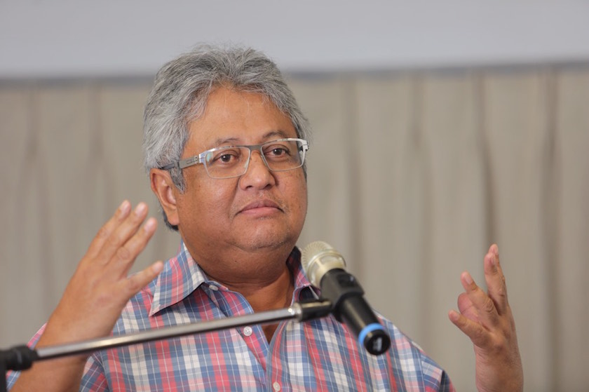 Datuk Zaid Ibrahim speaks during the u00e2u20acu02dcSymposium to Eliminate Racism and Racial Discrimination in Malaysiau00e2u20acu2122 at the LLG Cultural Development Centre in Kuala Lumpur March 12, 2015. u00e2u20acu201d Picture by Choo Choy May