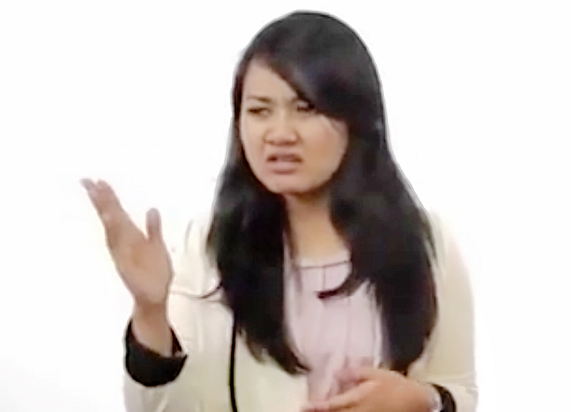 A screenshot of Aisyah Tajuddin in the u00e2u20acu02dcHudud Isi Periuk Nasi?u00e2u20acu2122 video posted on YouTube.