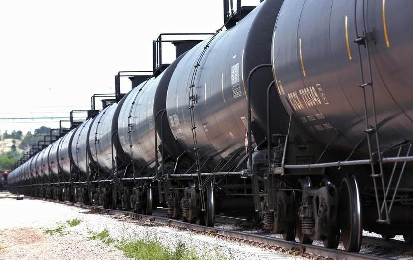 A crude oil train moves past the loading rack at the Eighty-Eight Oil LLC's transloading facility in Ft Laramie, Wyoming July 15, 2014. u00e2u20acu201d Reuters pic