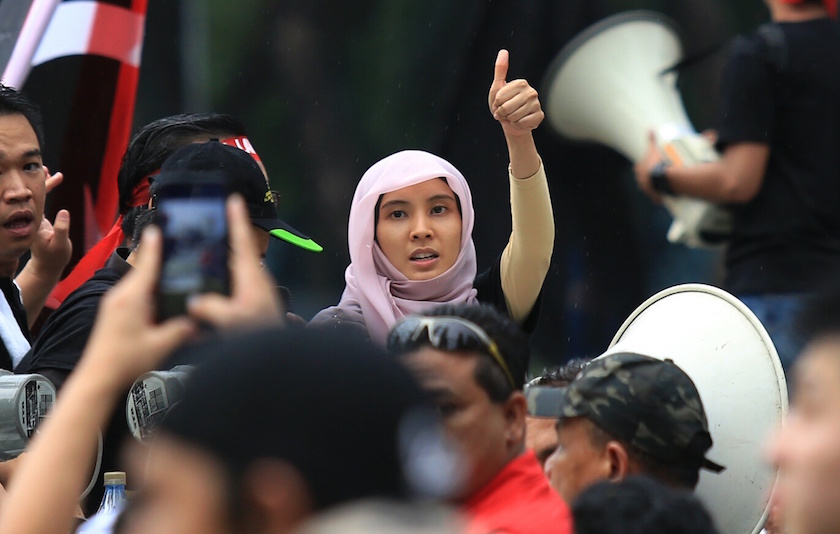 Nurul Izzah Anwar gestures during the #KitaLawan rally in Kuala Lumpur March 7, 2015. u00e2u20acu201d Picture by Saw Siow Feng