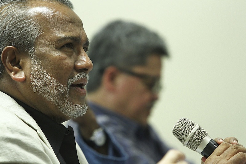 Malaysia representative to AICHR, Tan Sri muhammad Shafee Abdullah speaking at the University of Nottingham Malaysia Campus Teaching Centre in Kuala Lumpur. u00e2u20acu201d Picture by Yusof Mat Isa