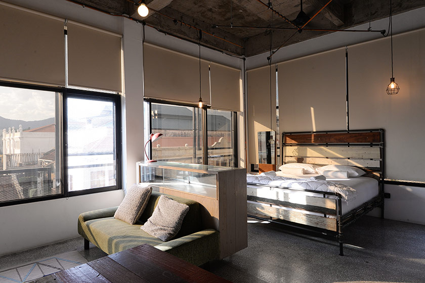 The airy and spacious Room 1 o'clock at The Old Block.