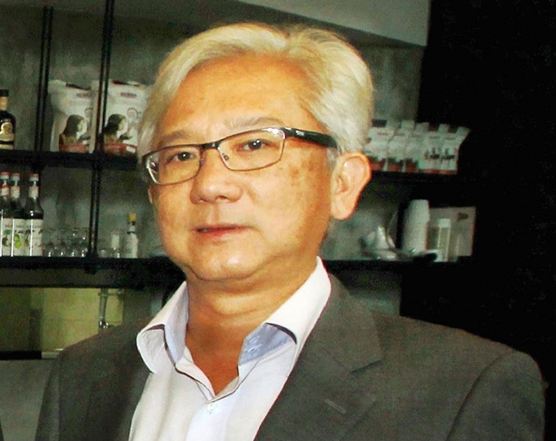 Ho Kay Tat, the CEO of The Edge Media Group that owns TMI, was arrested yesterday after showing up at the Dang Wangi district police headquarters to have his statement recorded. — file pic 