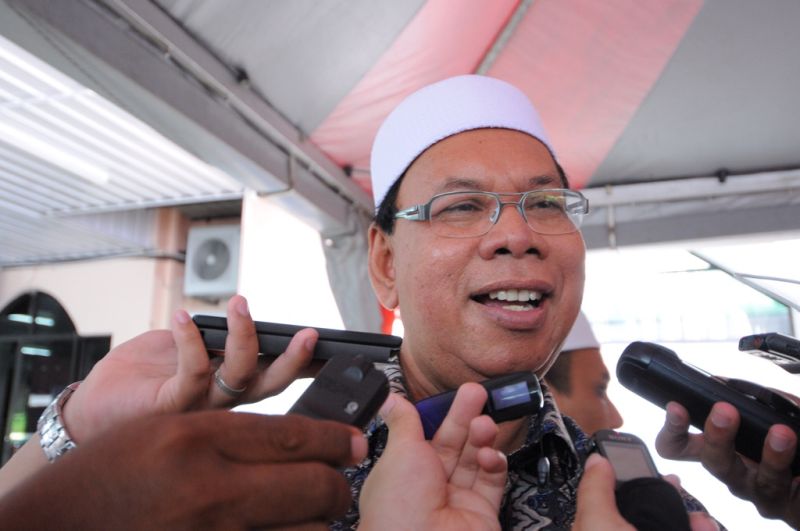 Datuk Salleh Man says PAS members will support the Permatang Pauh by-election, April 21, 2015. u00e2u20acu2022 Picture by K. E. Ooi