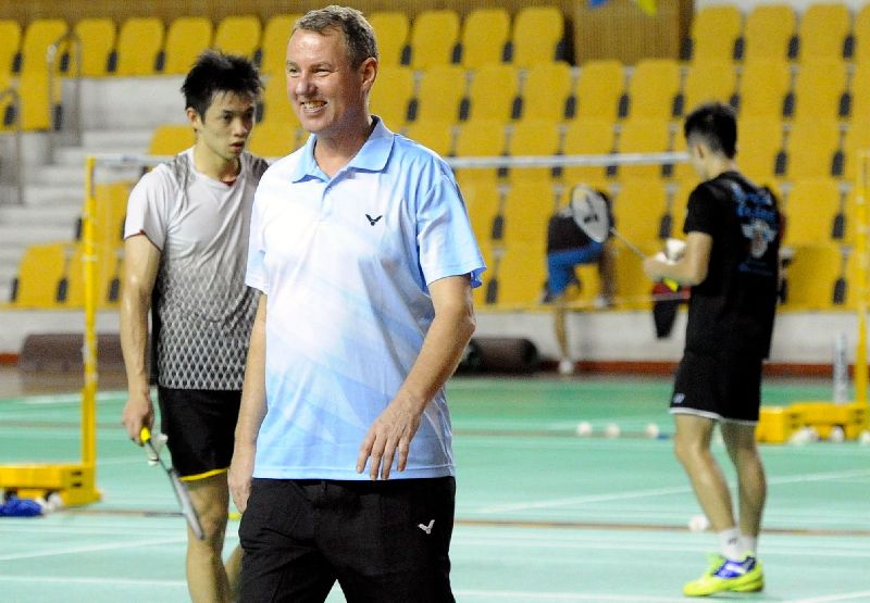 BAM technical director Morten Frost Hansen (centre) at the Juara Stadium in Bukit Kiara April 15, 2015, to monitor the players in training at the start of selection for the SEA Games in Singapore in June and Sudirman Cup in Dongguan. u00e2u20acu201d Bernama pic