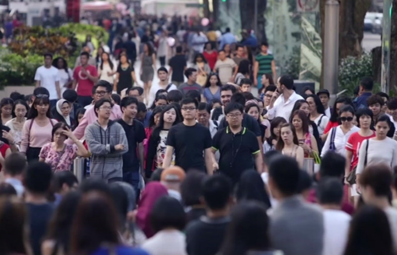 Singaporeu00e2u20acu2122s Orchard Road is always bustling with people. u00e2u20acu201d New York Times videograb