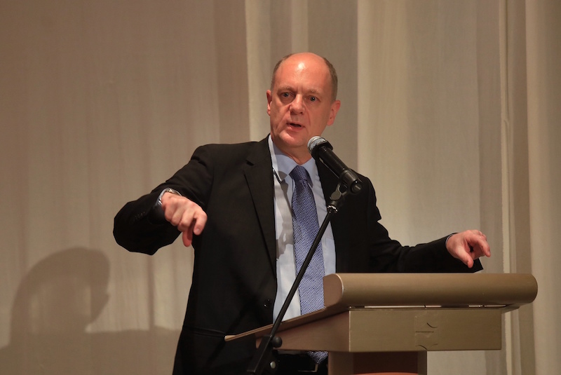 Australia Transport Safety Bureau (ATSB)u00e2u20acu2122s Chief Commissioner Martin Dolan addresses a news conference on the search for  flight MH370 in Kuala Lumpur April 16, 2015. u00e2u20acu201d Picture by Saw Siow Feng