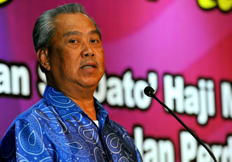 Deputy Prime Minister speaks at a question and answer session at the u00e2u20acu02dcMeeting With Malaysian Nationalsu00e2u20acu2122 dinner in Jakarta, April 7, 2015. u00e2u20acu2022 Bernama pic