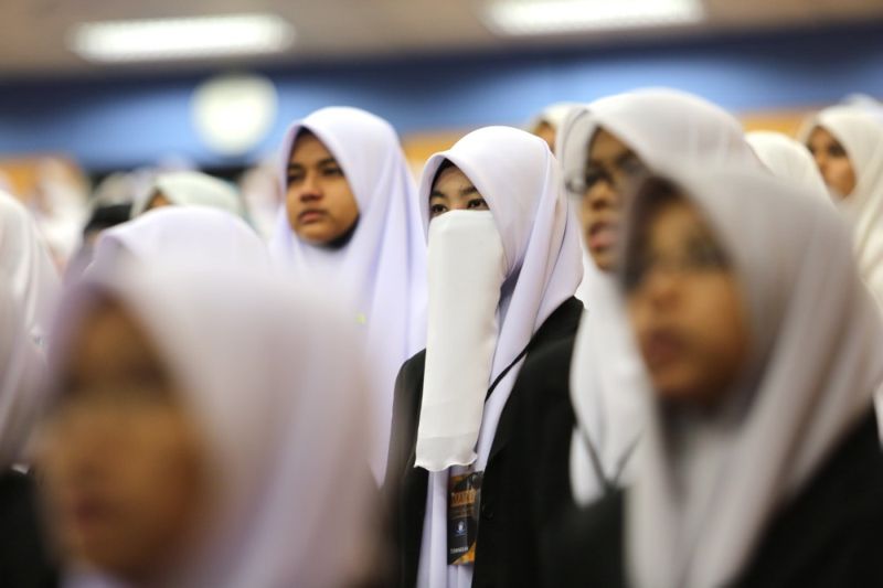More than 500 members from 81 institutes of higher education attend the Pembina AGM in Universiti Malaya, April 4, 2015. u00e2u20acu201d Picture by Choo Choy May