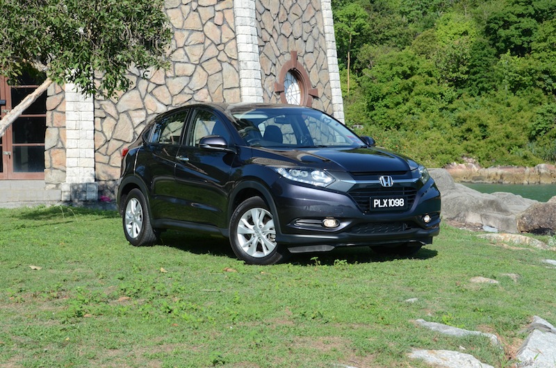 The HR-V is very pleasant to drive at between speeds of 80 kmh to 110 kmh u00e2u20acu201c the engine is quiet, and on light throttle, the engine is barely ticking over. u00e2u20acu201d Picture by YS Khong 