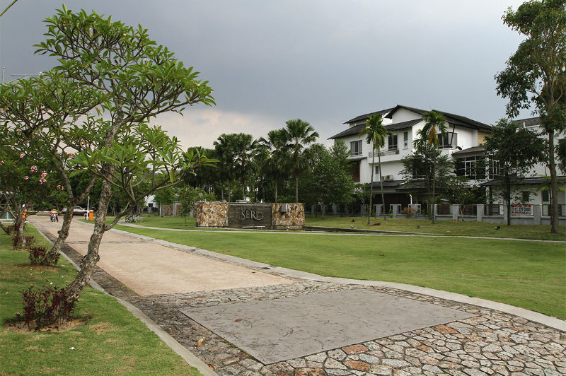 A township with well-maintained landscape in Shah Alam.