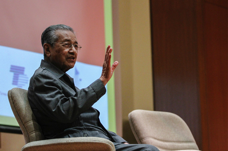Former Prime Minister, Tun Dr Mahathir Mohamad attends the launching of his book at the Perdana Leadership Foundation in Putrajaya, May 18, 2015. u00e2u20acu201d Picture by Yusof Mat Isa 