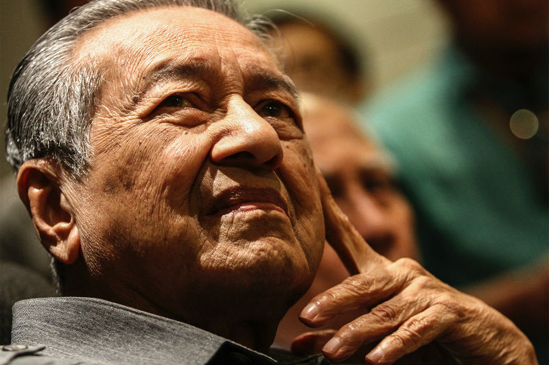 Former prime minister Tun Dr Mahathir Mohamad speaks during a press conference at the Perdana Leadership Foundation in Putrajaya, May 19, 2015. u00e2u20acu201d Picture by Yusof Mat Isa