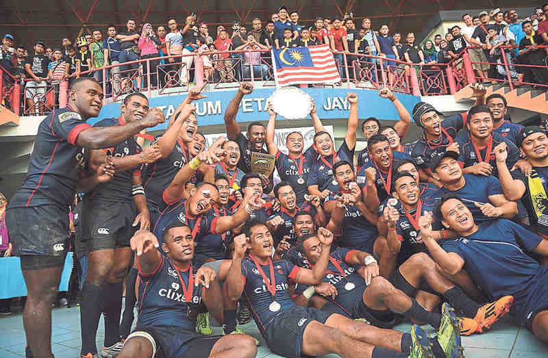 The victorious national team at the Asian Rugby Championship at PJ Stadium on May 16, 2015. u00e2u20acu201d Bernama pic