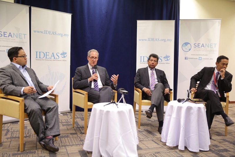 Wan Saiful Wan Jan, Michael Froman, Munir Majid and Nurhisham Hussein. u00e2u20acu201d Picture by Choo Choy May