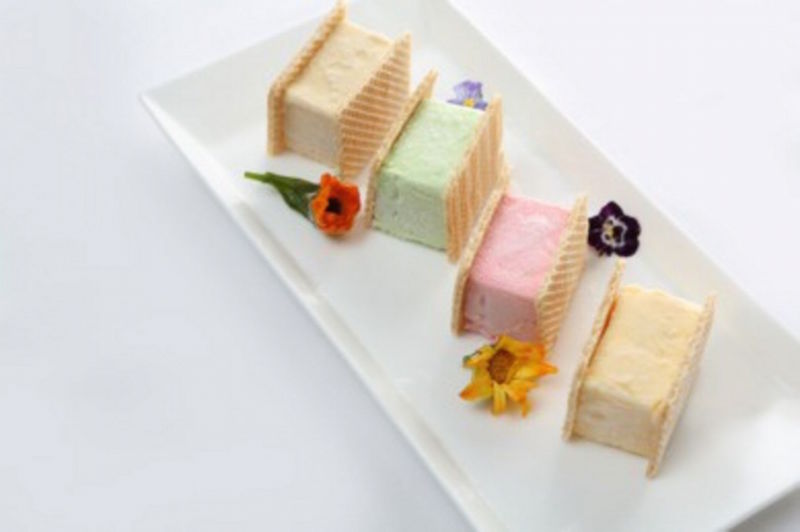 The ice cream wafer sandwich was opted after Shermay Lee and team realise the rainbow bread wouldn’t hold up as well on the planes.