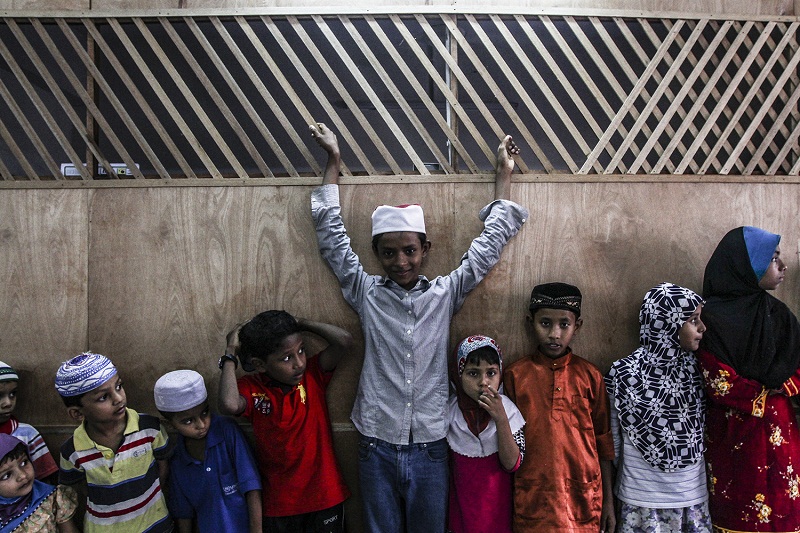 A few Muslim Rohinya children pose for a picture at the Madrasah Muiin Al-Islam in Meru, Klang, on May 28, 2015. — Picture by Yusof Mat Isa