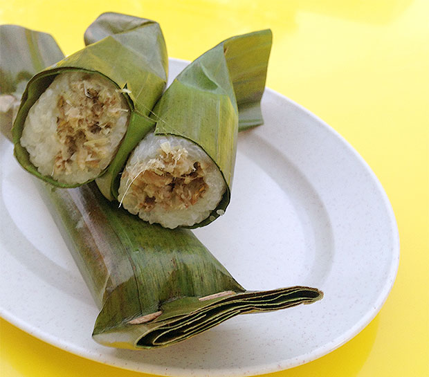 Pulut lepa stuffs glutinous rice rolls with a spiced fish floss.