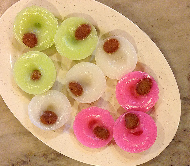 The colourful kuih cawan, dotted with peanuts.