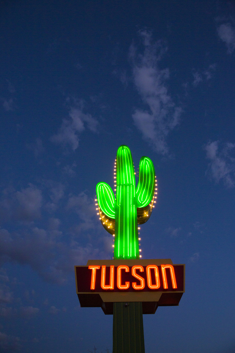 Dick J. Arnold's 'Gateway Saguro' lights up the Miracle Mile in Tucson, Arizona, May 31, 2015.