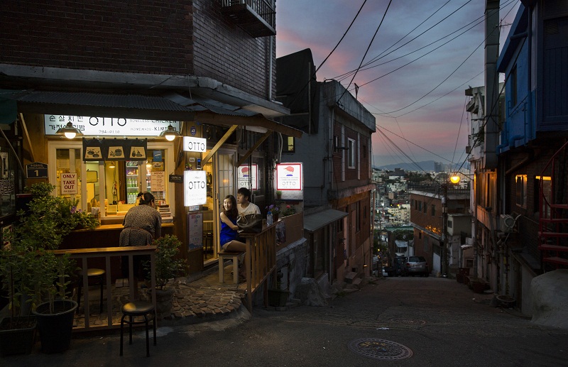 The neighbourhood, which has stores ranging from specialty shops that look like they havenu00e2u20acu2122t changed for 50 years to new juice bars and tattoo parlours, hovers in that sweet spot just before people start complaining about gentrification. u00e2u20acu201d Picture by 