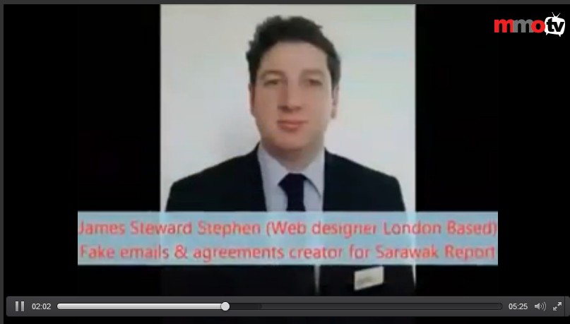 The photograph shown in the video exposu00c3u00a9 is that of a British railway services manager named James Steward.