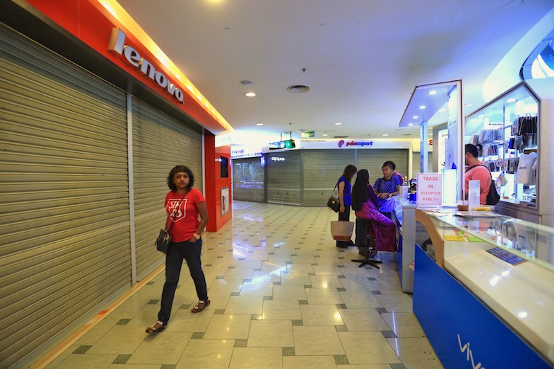 Customers at Low Yat Plaza, Kuala Lumpur, July 13, 2015. u00e2u20acu201d  Picture by Saw Siow Feng
