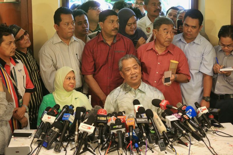 Tan Sri Muhyiddin Yassin speaks at a press conference held at his Damansara Heights home, July 29, 2015. u00e2u20acu2022 Picture by Saw Siow Feng