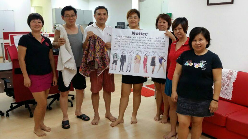 Members of the public visiting Kinrara assemblyman Ng Sze Hanu00e2u20acu2122s service centre may dress as they like, as long as they are not naked. u00e2u20acu201d Picture from Ng Sze Han's Facebook page, used with permission.
