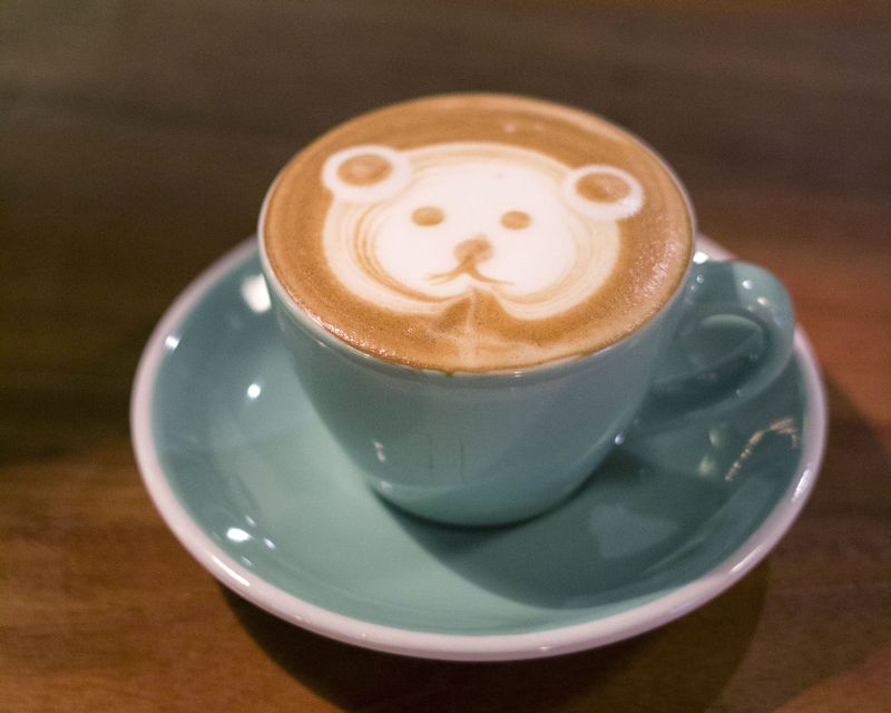 Grizzly's signature teddy bear latte art.