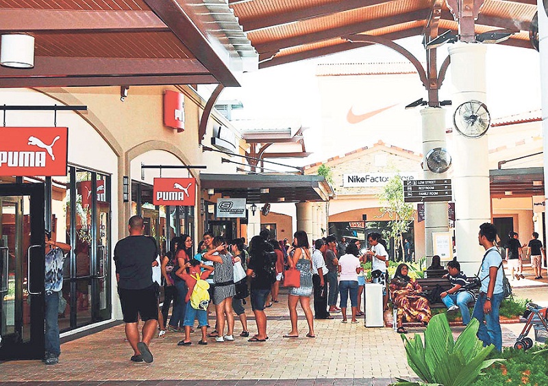 JPO in Kulaijaya has seen a surge in customers from Singapore, given the rise of the countryu00e2u20acu2122s currency against the ringgit. u00e2u20acu201d Picture by Dan Guen Chin