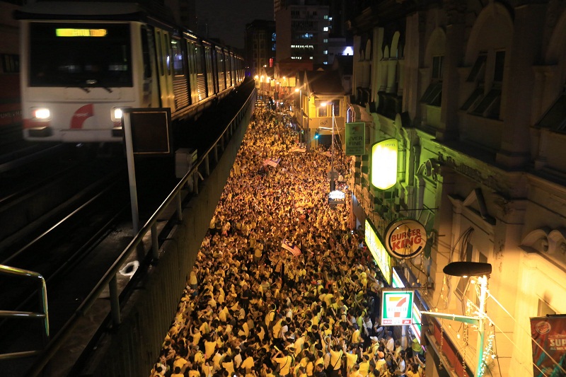 An aerial view of the crowd gathered at the Bersih 4 rally in Kuala Lumpur, August 30, 2015. u00e2u20acu201d Picture by Saw Siow Feng
