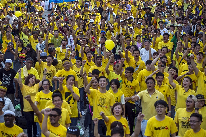 Participants shout slogans during a rally organised by pro-democracy group Bersih 2.0 near Dataran Merdeka in Kuala Lumpur, August 30, 2015. u00e2u20acu201d Reuters pic