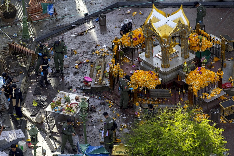 Experts investigate the Erawan shrine at the site of a deadly blast in central Bangkok, Thailand, August 18, 2015. u00e2u20acu201d Reuters pic