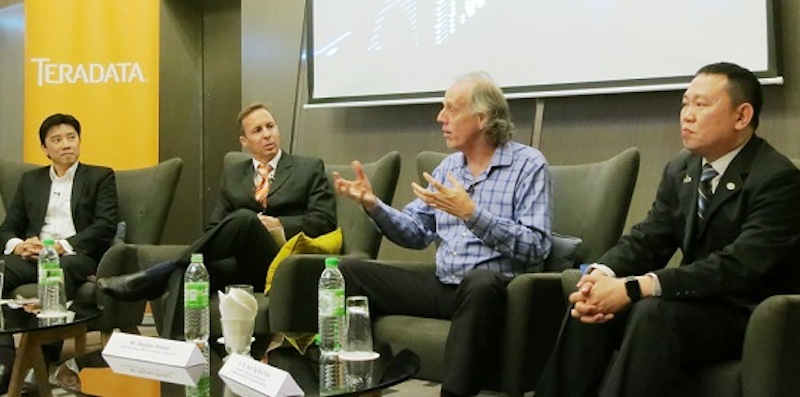 n(From left) Fusionex MD Ivan Teh; Teradata Malaysia country manager Craig Morrison; Teradata CTO Stephen Brobst; and MDeC director Dr Karl Ng. u00e2u20acu201d DNA pic