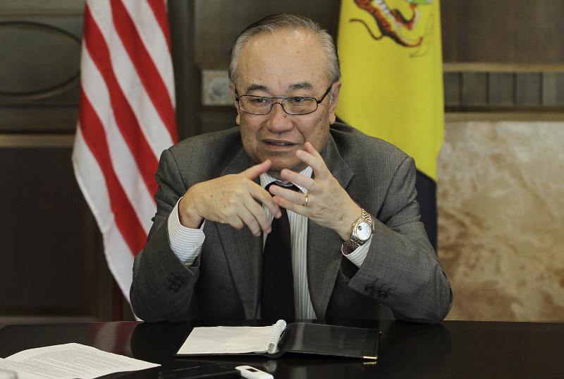 Minister in the Prime Minister's Department Datuk Paul Low speaks during an interview at his office in Putrajaya, August 13, 2015. u00e2u20acu201d Picture by Yusof Mat Isa