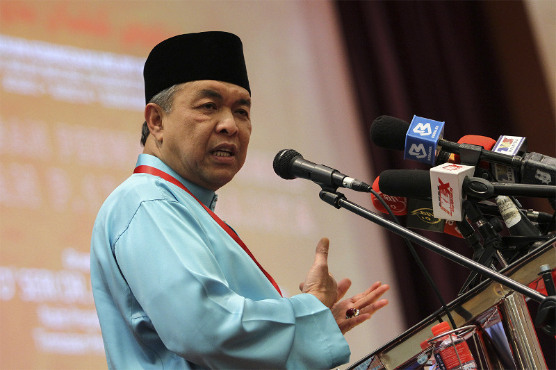 Deputy Prime Minister Datuk Seri Dr Ahmad Zahid Hamidi deliver his keynote address during Umno Putrajaya division delegates' meeting in Putrajaya, August 26, 2015. u00e2u20acu201d Picture by Yusof Mat Isa
