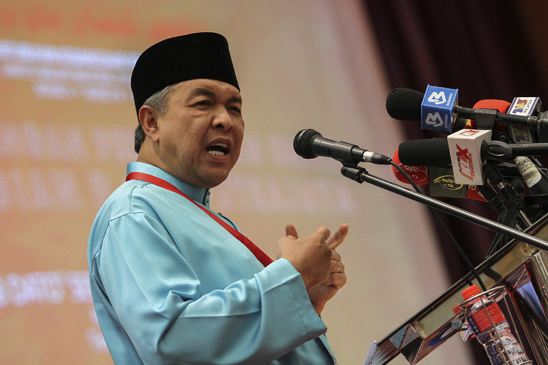 Deputy Prime Minister Datuk Seri Dr Ahmad Zahid Hamidi deliver his keynote address during Umno Putrajaya division delegates' meeting in Putrajaya, August 26, 2015. u00e2u20acu201d Picture by Yusof Mat Isa
