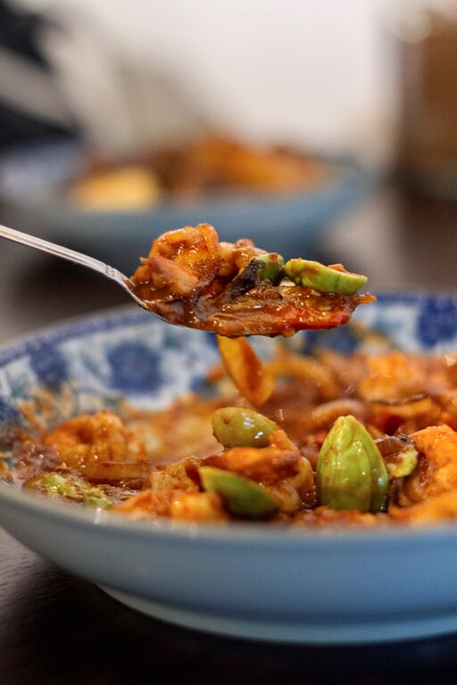 Sambal petai udang (spicy prawns with stink beans).