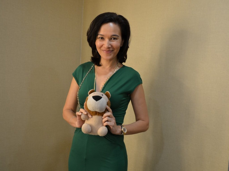 Malaysian actress Deanna Yusoff in a photo with Cinnamon the Lion plushie. u00e2u20acu201d Picture by Cinema Online