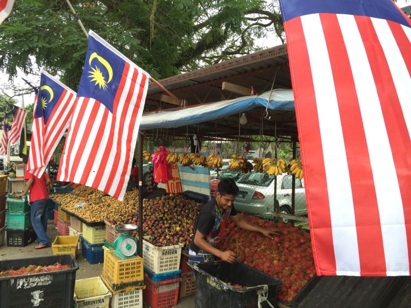 A fruit stall in Taiping, Perak  is seen decorated with the Jalur Gemilang, August 28, 2015, ahead of National Day celebrations u00e2u20acu201d Picture by K.E. Ooi