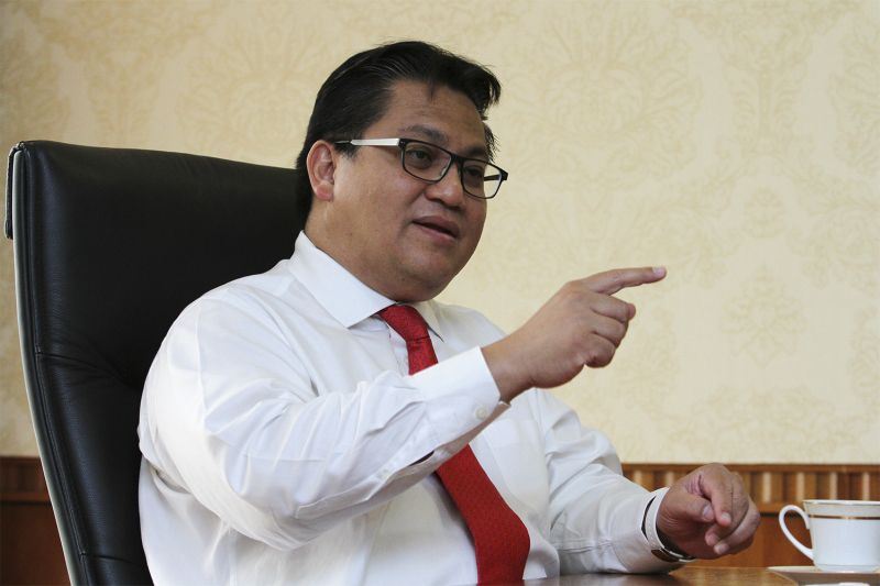 Deputy Minister of Home Affairs, Datuk Nur Jazlan Mohamed speaks to the media during an interview at his office in Putrajaya, August 19, 2015. u00e2u20acu2022 Picture by Yusof Mat Isa 