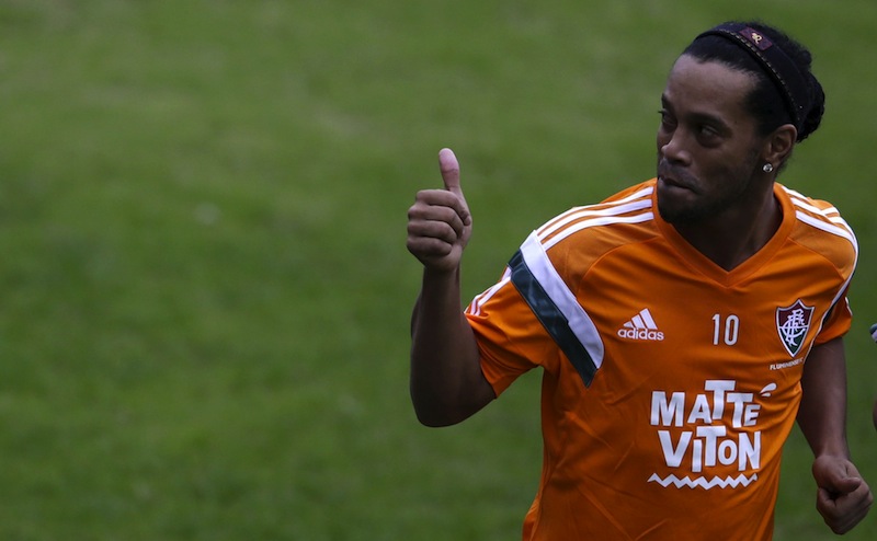 Brazilian club Fluminense's newly signed player Ronaldinho Gaucho greets fans during his first training session with the club in Rio de Janeiro, Brazil in this July 27, 2015 file photo. u00e2u20acu201d Reuters pic