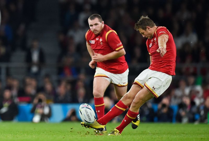 Dan Biggar of Wales kicks the winning penalty against England in a Rugby World Cup match at Twickenham, London September 26, 2015. u00e2u20acu201d Reuters pic