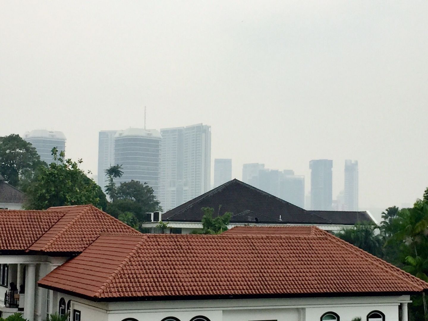 The haze as seen in the Thomson area on Sept 10, 2015. u00e2u20acu201d TODAY pic