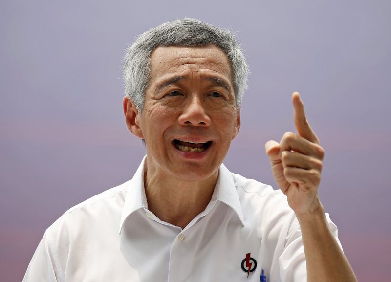 Secretary-General of the ruling People's Action Party Lee Hsien Loong speaks at a lunchtime rally in the central business district in Singapore September 8, 2015. u00e2u20acu201d Reuters pic 