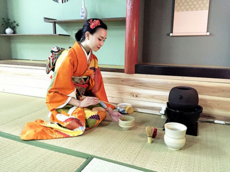Bring out the Japanese in you when you don Japan's traditional garb and learn how to appreciate green tea. u00e2u20acu2022 Today pic