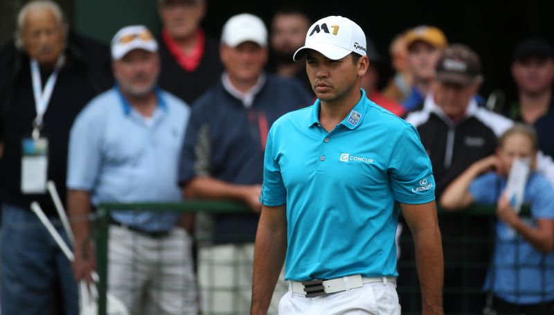 Jason Day warms up on the practice green during the Tour Championship at East Lake Golf Club, Atlanta September 27, 2015. u00e2u20acu201d Reuters pic