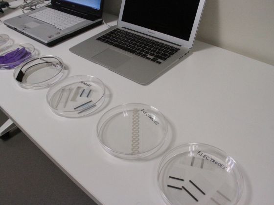 Different types of wearable liquid-based microfluidic tactile sensors.