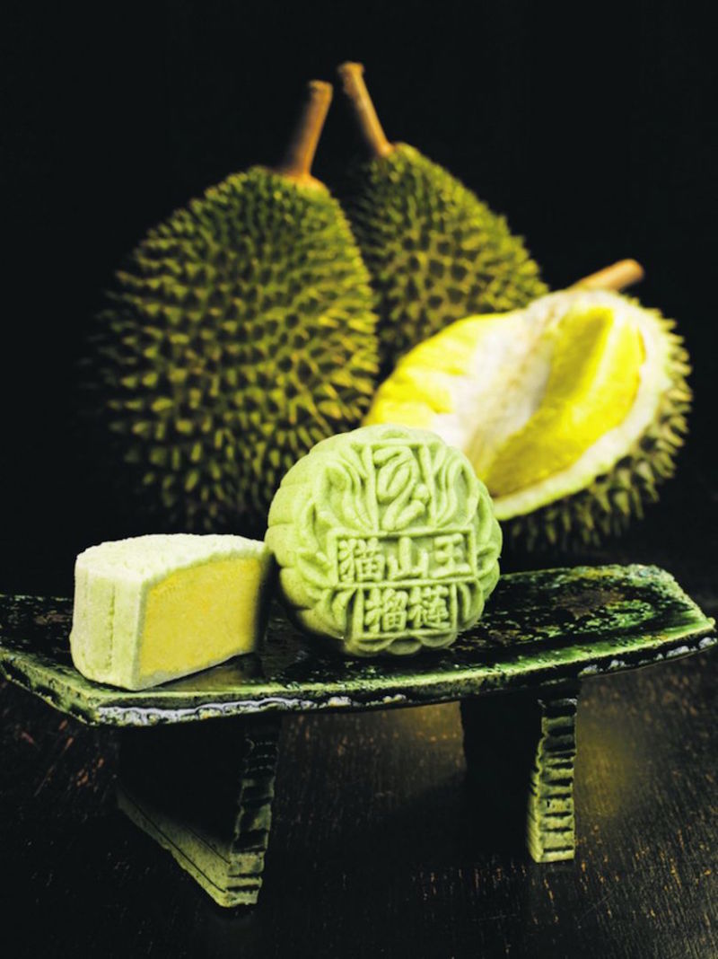 Farmed pesticide-free pure Mao Shan Wang durian mooncake in organic pandan snow skin from Peony Jade. — TODAY pic
